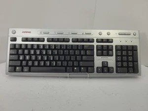 Compaq Wired Keyboard Model #5185 - Picture 1 of 4