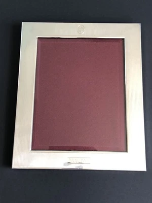 "Marco de fotos grande Cartier de plata de ley de 9,75"" X 12,75"" (foto de 7"" X 9"")" Foto 1 de 4