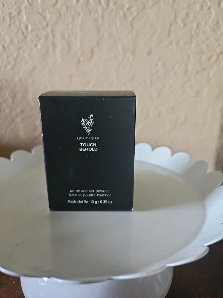 Younique Touch Behold Prime and Set Powder 0.35 Oz - Image 1 of 1