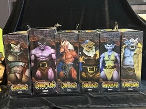 Lotto di 6 action figure NECA Disney Gargoyles Ultimate - sigillate in fabbrica - Foto 1 di 22