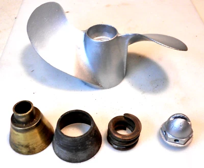 Evinrude Zephyr Outboard Propeller Set Prop Cone Spring & Nut  5.4hp 1946 4 Cyl - Image 1 of 3
