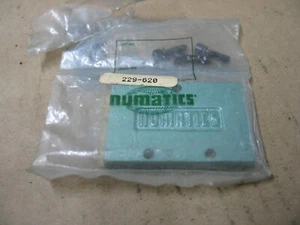 NUEVO EN CAJA NUMATICS 229-620 MARK 15 CUBIERTA DE VÁLVULA SOLENOIDE CON TORNILLOS P9221 - Imagen 1 de 2