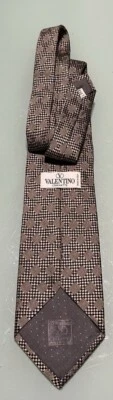 VALENTINO MADE IN ITALY PURA SETA PURE SILK ORIGINALE - Immagine 1 di 4