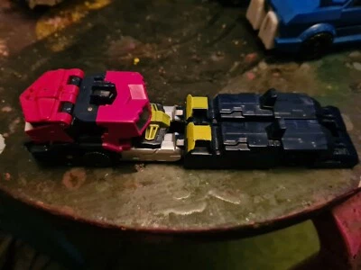 Transformers Cybertron OPTIMUS PRIME  Legends of Cybertron Rare - Image 1 of 4