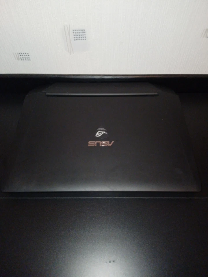 PC Portable Gamer Asus ROG G750 / GTX 770M/ SSD 128 Go + HDD 700 Gb / 17,3” - Photo 1/4