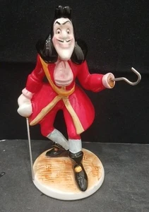 Vintage Walt Disney Captain Hook From Peter Pan Porcelain Figurine - Japan - Imagen 1 de 4
