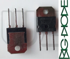 TIC253N triacs 20A/800V , SOT93 - Foto 1 di 1