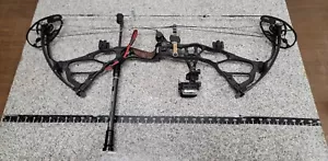 Bowtech BT-X Right Handed Compound Bow, 60lb 28" Draw a-x - Picture 1 of 11