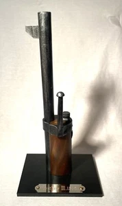 Support display stand for Berthier M1892 bayo. with engraved metal plate - Picture 1 of 5