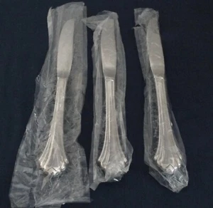 ONEIDA stainless BANCROFT,  3 knives, Shiny & bright LotBe1 - Picture 1 of 2