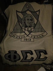 Phi Sigma Sigma Crest Afghan - Picture 1 of 1