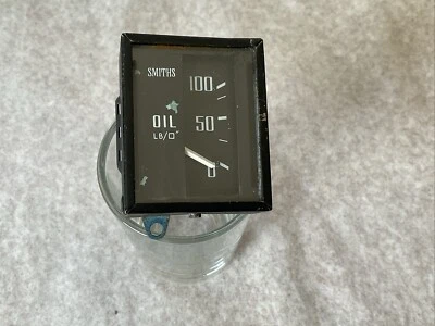MGB 1968-71 Smiths Oil Pressure Gauge, BP 1200/02 - Image 1 of 4