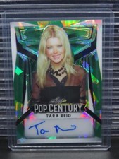 2023 Leaf Pop Century Tara Reid Green Crystal Autograph Auto #4/5