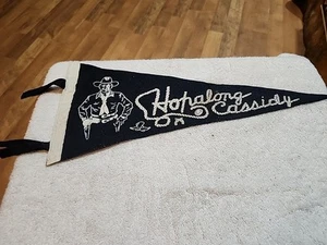 Vintage 1950s Hopalong Cassidy Hoppy 18 " Felt Pennant with Tassels Western - Picture 1 of 6