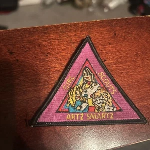 Pfadfinder Artz Smartz. Dreieck Abzeichen Patch Neu Kunst Malerei Rarität - Bild 1 von 3