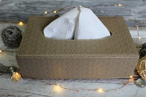 100 % Handarbeit Kunstleder Rechteckig Gewebe Serviette Elegant Dekor Halter Box - Bild 1 von 6