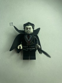LEGO Monster Fighters Vampyre LORD VAMPIRE minifigure dracula 9468 new no cape