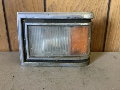 Cadillac Deville/Fleetwood 16500968 1986 intermitente luz de curva ((R1-183)) Foto 1 de 4