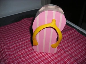 Ceramic Pink Flip Flop Toothbrush Holder - new - Picture 1 of 1