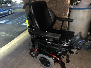 Power Wheelchair 22" with Power Recline - Invacare SP Contour Seating - Picture 1 of 2