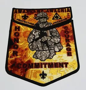 CONJUNTO DE 2 piezas AWAXAAWE AWACHIA OA LODGE 535: COMPROMISO DE CORAJE HONOR EJÉRCITO DE EE. UU. - Imagen 1 de 3