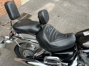 Ultimate Honda VT 750 Shadow Aero Seats & Backrest - Picture 1 of 5