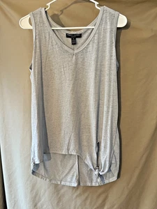 d03-French Laundry Womens ltblu/gray,Vneck,Soft,Tiesinfront,TankTop. M NEW - Picture 1 of 3