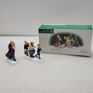 Reparto 56 Dickens' Village Serie "Seguendo il leader" #58526 Set di 2 - Foto 1 di 7