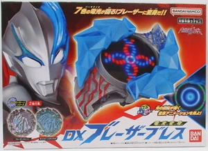 Bandai BlazarHenshin / Narikiri Lightning Henshin DX Blazar Brace - Picture 1 of 2