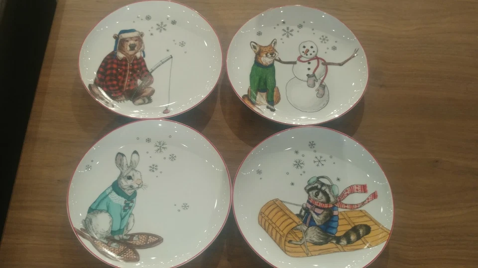 POTTERY BARN 4 West Elm Christmas holiday salad Plates Rachel Kozlowski Dapper Animals New