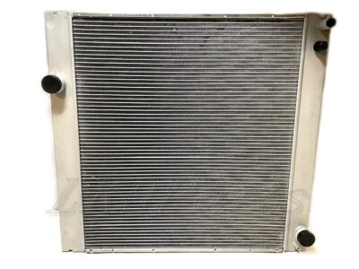 Radiador de motor PCC000850 para Land Rover Range Rover 2003-2005 BMW 4,4 L M62 Foto 1 de 4