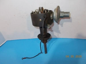 MOPAR 8 CYL. Dual Point Distributor - - Picture 1 of 5