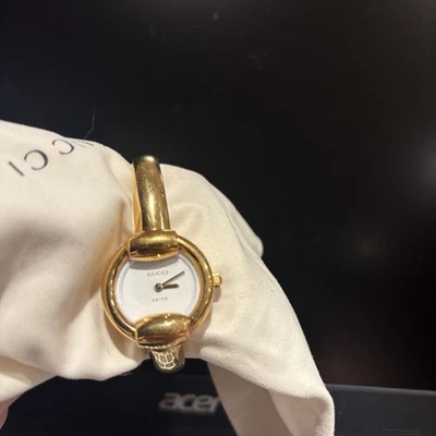 Швейцарские золотые часы Gucci 1400 L водостойкие нержавеющая сталь 3 атм сделано в Швейцарии - Изображение 1 из 4