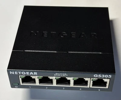 NETGEAR GS305v3 5-Port Gigabit Ethernet Switch - Bild 1 von 4