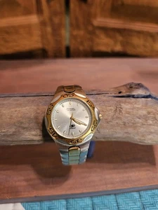 Fossil Blue Two Tone Watch 40mm Stainless Steel 100m FS-5012 Needs Battery  - Picture 1 of 5