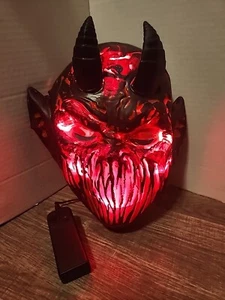 Devil Halloween Scary Ghoulish Horror Mask With Lights/Light Up Mask Red & Black - Picture 1 of 14