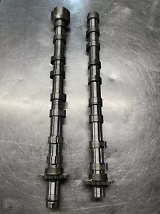PEUGEOT BOXER 2.2 BLUE HDi DW12RUD GENUINE CAMSHAFT - Picture 1 of 3