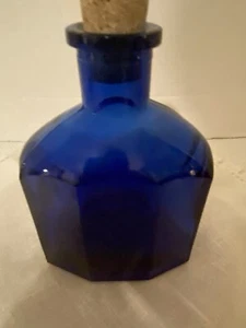 Botella Mind Art Studio Inc vintage 8 caras azul cobalto - Imagen 1 de 5