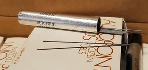 144 Zuleitungen - 1 Dutzend Autopoint 0,5 mm lange Zuleitungsrohre 2-3/8 HB mittel - #855-1 - Bild 1 von 4