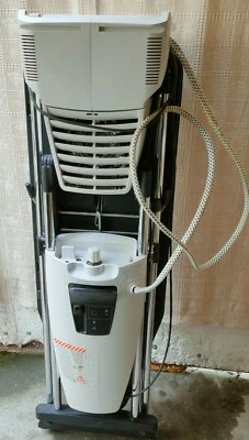 Laurastar Magic i-S5 Bügelstation  Bügeleisen undicht. o. Bezug o.Wassertank - Bild 1 von 4