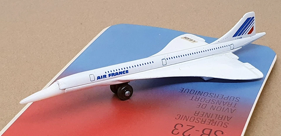 Matchbox Sky-Busters SB-23 - Concorde Supersonic Air France - Blanco Foto 1 de 4