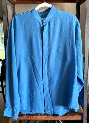 Vtg. Men's Sz LG GENELLI 100% Silk  Blue Banded Collar Button Dress Shirt NWT B2 - Image 1 of 4