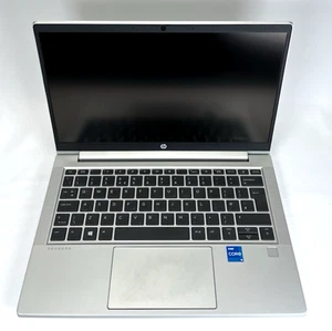 HP ProBook 430 G8 Core i5 11. generacji 8GB RAM 256GB SSD Windows 11 Pro 13" Laptop - Zdjęcie 1 z 9