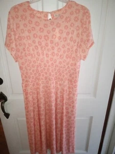 Cato NWT Floral Dress 18/20W Petite Short Sleeve Stretchy Pockets Colorful - Picture 1 of 9