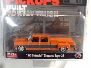 M2 MACHINES MIJO EXCLUSIVE - CHEVY PICKUPS - 1973 CHEVY CHEYENNE SUPER 30 DUALLY