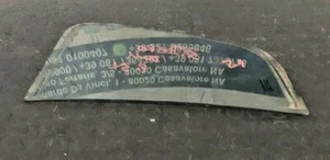 Gebrauchte Ersatzteile, Linker Hinterer Windabweiser Dacia Sandero - Bild 1 von 2