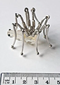 Spinne Kristallglas Mit Metallbeinen - Bild 1 von 3