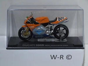 1:24 Scale 2001 Neil Hodgson Ducati 996R Motorbike - Picture 1 of 3