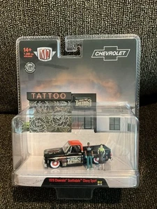 Chevrolet Scottsdale Chevy 1976 M2 Machines deportivo tatuaje diorama - Imagen 1 de 8