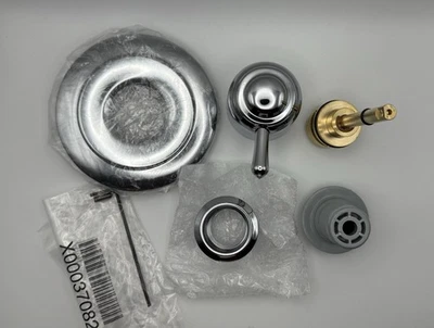 Delta T11800 1-Handle 3-PORT THREE FUNCTION DIVERTER Valve TRIM Only Chrome - Image 1 of 4